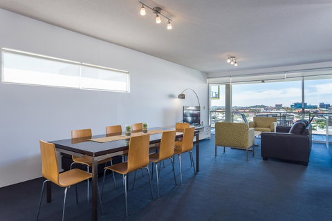 Oxygen Apartments - Tourism Gold Coast 6
