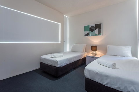 Oxygen Apartments - Tourism Gold Coast 21