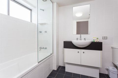 Oxygen Apartments - Tourism Gold Coast 12