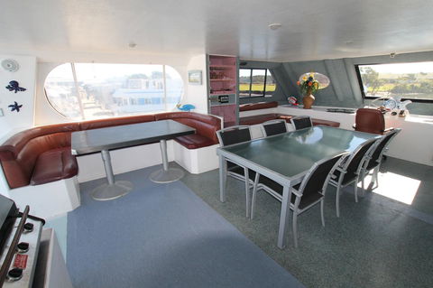 Coomera Houseboats - Gold Coast 19