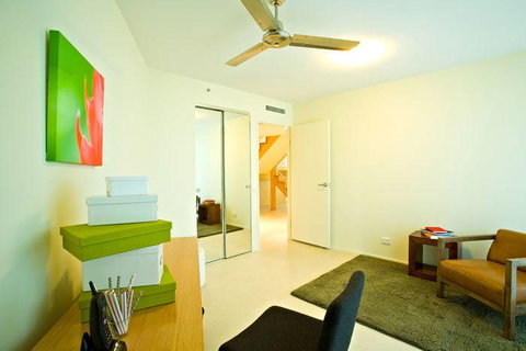Lanai Riverside Apartments - Gold Coast 23