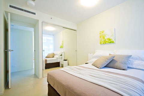 Lanai Riverside Apartments - Gold Coast 27