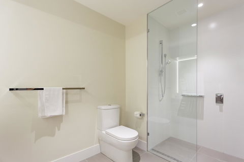 Calamvale Hotel Suites And Conference Centre - Tourism Gold Coast 21