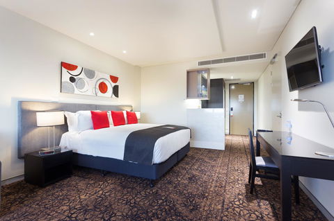Calamvale Hotel Suites And Conference Centre - Tourism Gold Coast 3
