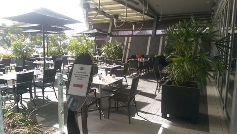Calamvale Hotel Suites And Conference Centre - Tourism Gold Coast 16