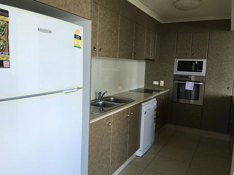 The Penthouses Apartments - Tourism Gold Coast 36
