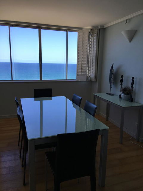 The Penthouses Apartments - Tourism Gold Coast 40