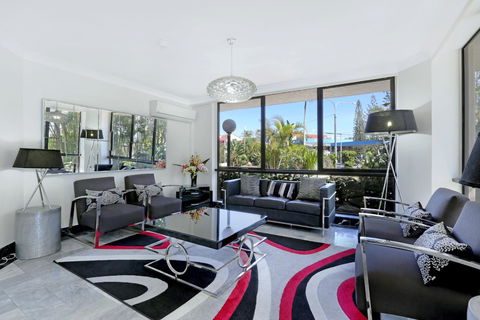 Genesis Apartments By Gold Coast Premium - Tourism Gold Coast 6