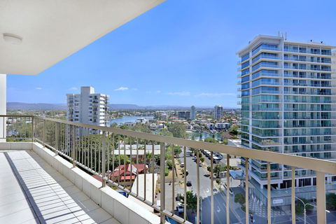 Genesis Apartments By Gold Coast Premium - Tourism Gold Coast 8