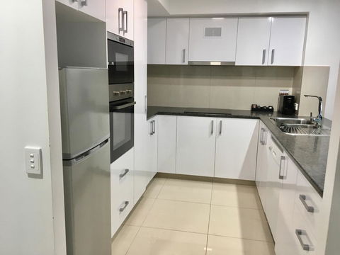 CHA Private Apts Diamond Beach - Tourism Gold Coast 11