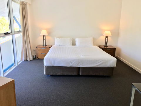 CHA Private Apts Diamond Beach - Tourism Gold Coast 6