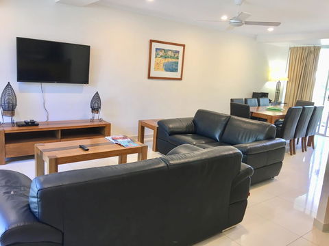 CHA Private Apts Diamond Beach - Tourism Gold Coast 12
