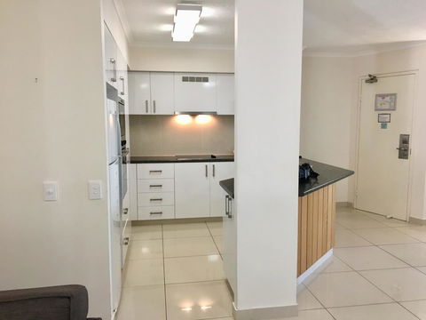 CHA Private Apts Diamond Beach - Tourism Gold Coast 22