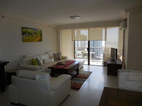 Surfers Century Oceanside Apartments - Tourism Gold Coast 40