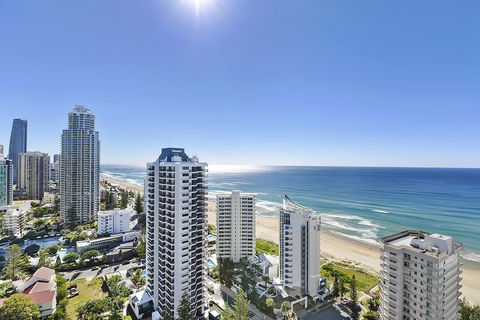 Surfers Century Oceanside Apartments - Tourism Gold Coast 16
