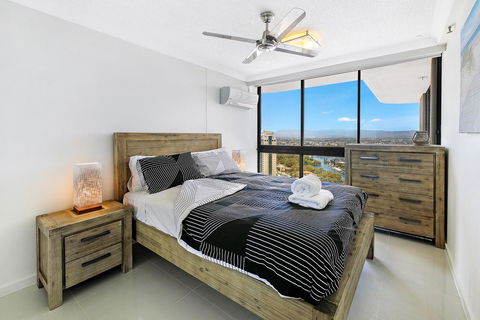 Beachcomber Holiday Apartment - Tourism Gold Coast 9