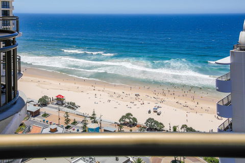 Beachcomber Holiday Apartment - Tourism Gold Coast 2