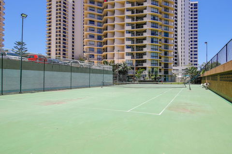 Beachcomber Holiday Apartment - Tourism Gold Coast 21