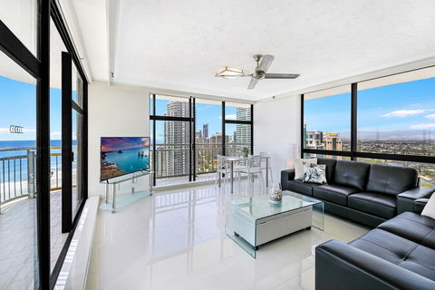 Beachcomber Holiday Apartment - Tourism Gold Coast 5