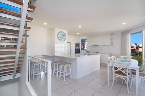 Rainbow Bay Resort Holiday Apartments - Tourism Gold Coast 15