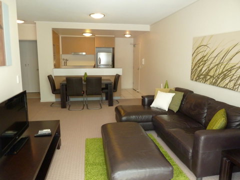 Terrace On Gregory Apartments - Tourism Gold Coast 4