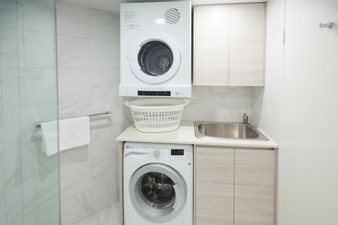 Miami Beachside Holiday Apartments - Tourism Gold Coast 17