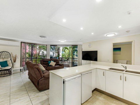 Enderley Gardens Resort - Tourism Gold Coast 2