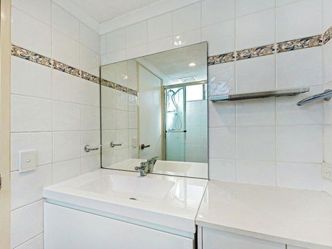 Enderley Gardens Resort - Tourism Gold Coast 4