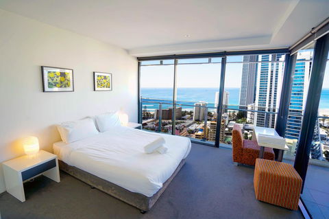 Circle On Cavill Surfers Paradise Apartments-Holiday Paradise - Tourism Gold Coast 9