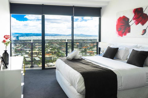 Circle On Cavill Surfers Paradise Apartments-Holiday Paradise - Tourism Gold Coast 3