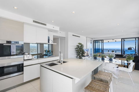 Soul 2 & 3 Bedroom Ocean View - We Accommodate - Tourism Gold Coast 14