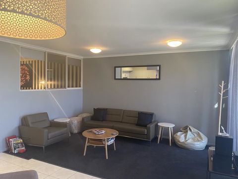 Waterside Holiday Rentals Unit 31 - Tourism Gold Coast 3