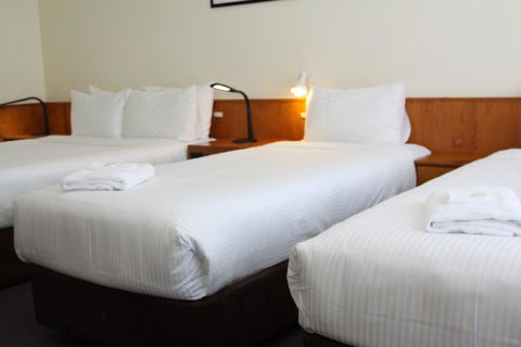 Waterview Gosford Motor Inn - Tourism Gold Coast 2