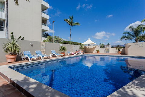 Waterways Apartments - Tourism Gold Coast 0