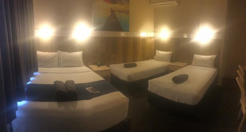Wattle Tree Motel - Tourism Gold Coast 2