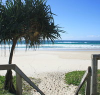 WAVES 203 ON CURRUMBIN - Tourism Gold Coast