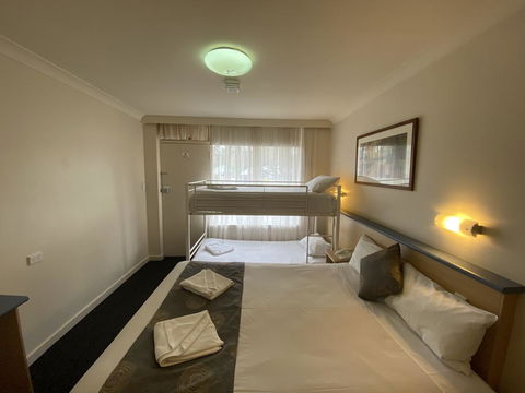 Welcome Inn 277 - Tourism Gold Coast 2