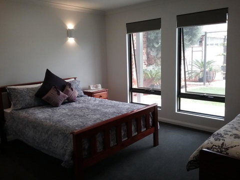 Wentworth Wharf B&B - Tourism Gold Coast 1