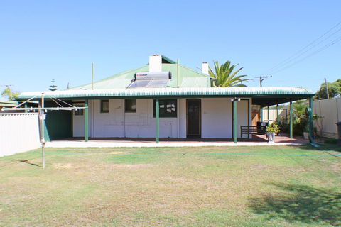 West End Retreat - Tourism Gold Coast 3