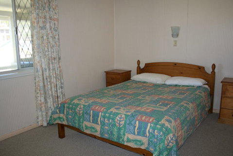 WHITE DOLPHIN, UNIT 5 - Tourism Gold Coast 3