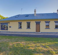 Whites Corner - Tourism Gold Coast