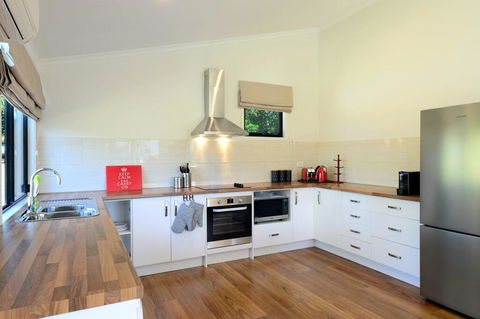 Wild Rose Cottage- Kiaroo, Kangaroo Valley - Tourism Gold Coast 1