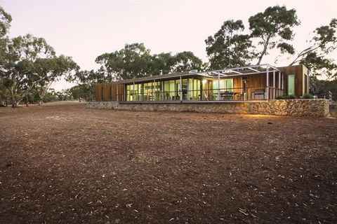 Willalooka Eco Lodge - Tourism Gold Coast 0