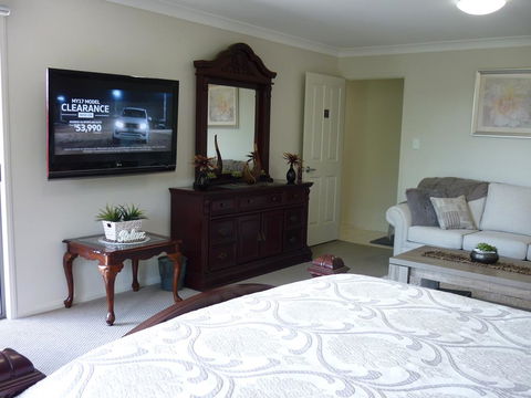 Willowbank Drive Bed & Breakfast - Tourism Gold Coast 1
