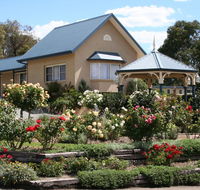Willows Motel - Tourism Gold Coast