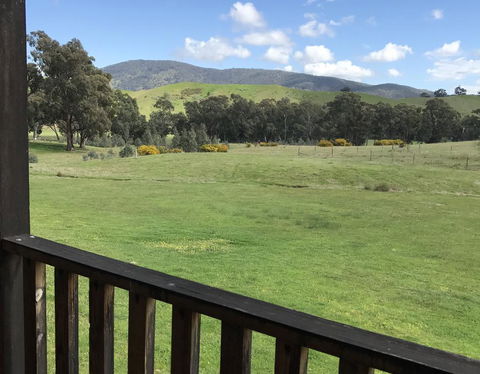 Wimmera Hills Winery - Tourism Gold Coast 1