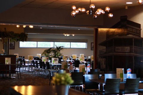 Windsor Castle Hotel - Gold Coast 2