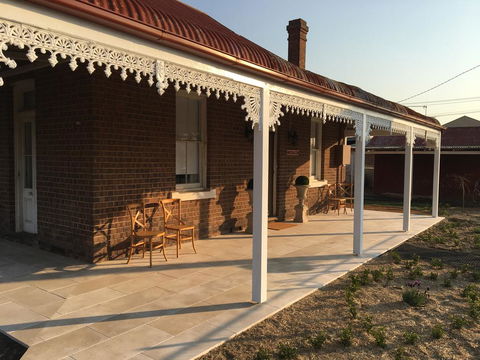 Woodstock Cottage - Tourism Gold Coast 3