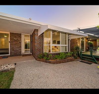 Woorim Secluded Palms Cottage - Tourism Gold Coast