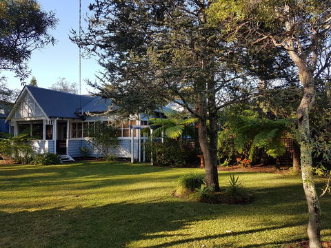 Wyreepi River Cottage - Tourism Gold Coast 2